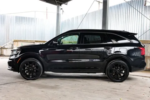 More photos of 2022 Kia Sorento SX at Luxury Motor Cars, NJ