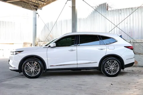 More photos of 2023 Acura MDX w/Advance Package at Luxury Motor Cars, NJ