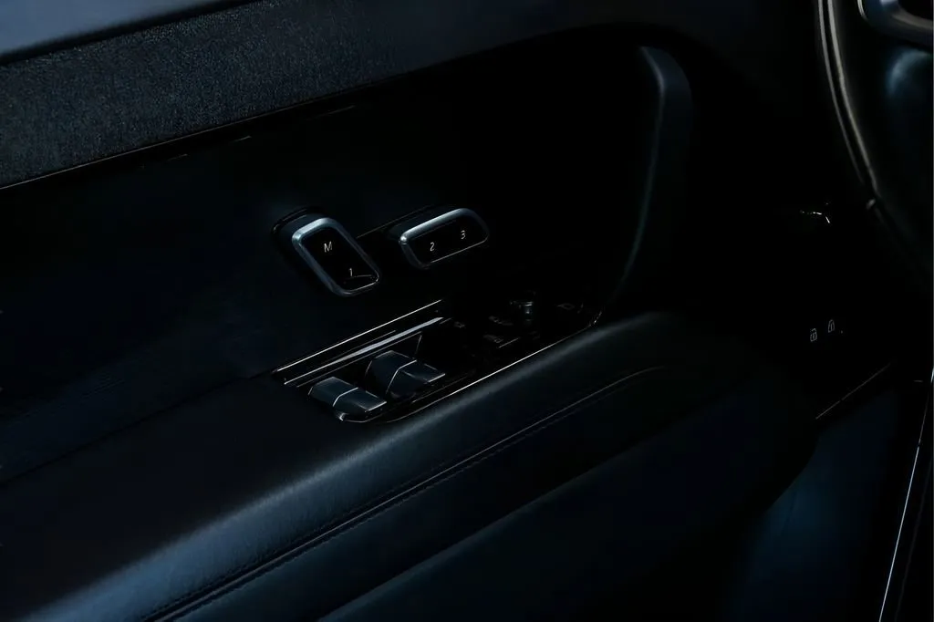 2023 Land Rover Range Rover Sport SE - Photo 24