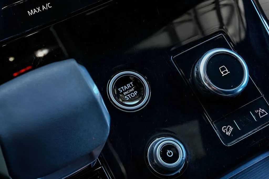 2023 Land Rover Range Rover Sport SE - Photo 35