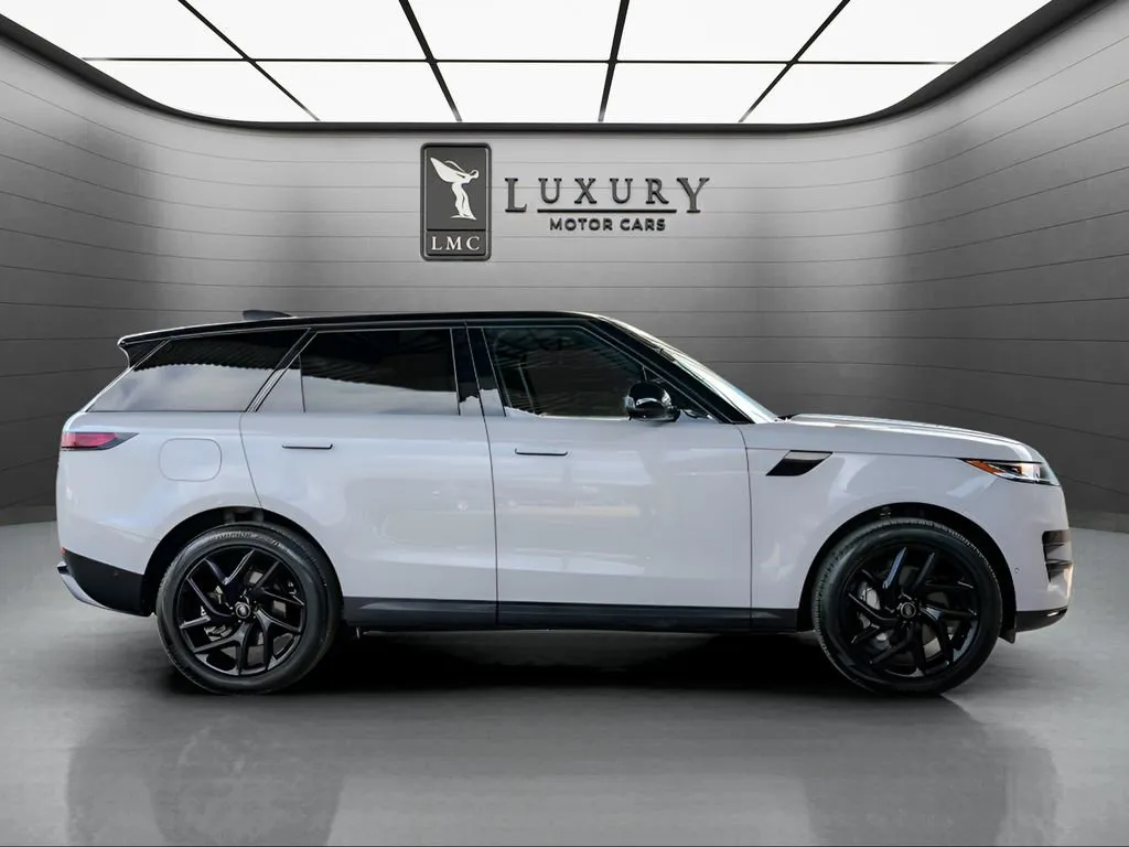 2023 Land Rover Range Rover Sport SE - Photo 17
