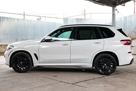 More photos of 2021 BMW X5 xDrive40i at Luxury Motor Cars, NJ