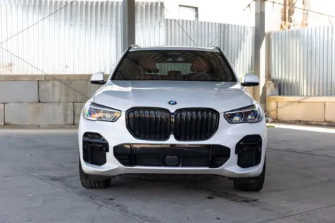 Another view of 2022 BMW X5 M50i for sale in Hillside, NJ at Luxury Motor Cars