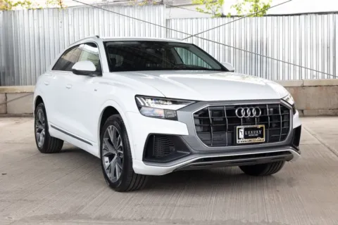 White 2023 Audi Q8 Premium Plus for sale in Hillside, NJ