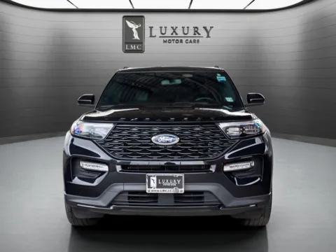 Another view of 2023 Ford Explorer ST-Line for sale in Hillside, NJ at Luxury Motor Cars