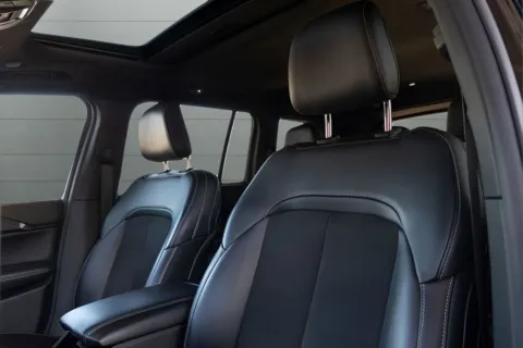 Photos of 2023 Jeep Grand Cherokee Altitude for sale in Hillside, NJ at Luxury Motor Cars