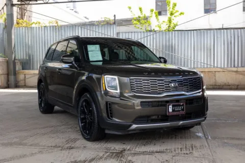 Green 2020 Kia Telluride S for sale in Hillside, NJ