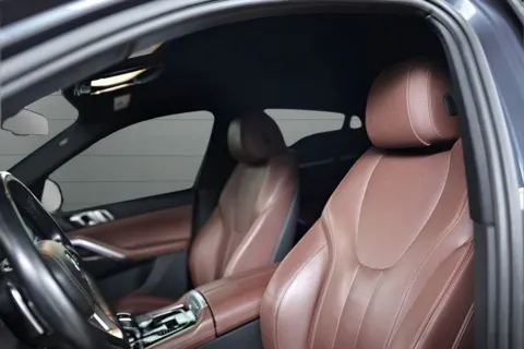 Photos of 2020 BMW X6 xDrive40i for sale in Hillside, NJ at Luxury Motor Cars