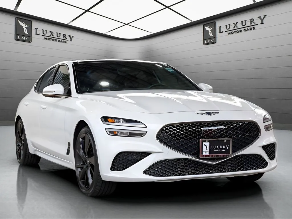 2023 Genesis G70 2.0T Standard AWD's photo