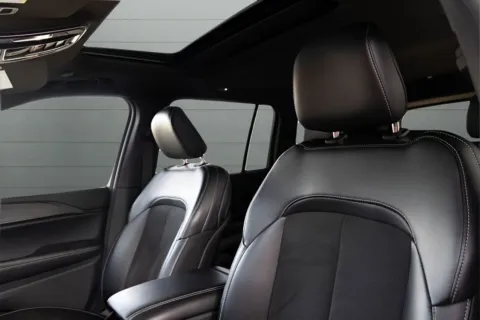 Photos of 2023 Jeep Grand Cherokee Altitude for sale in Hillside, NJ at Luxury Motor Cars