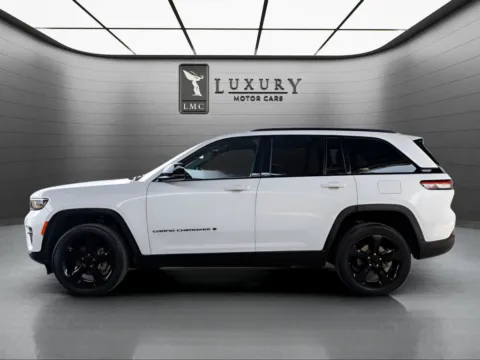 More photos of 2023 Jeep Grand Cherokee Altitude at Luxury Motor Cars, NJ
