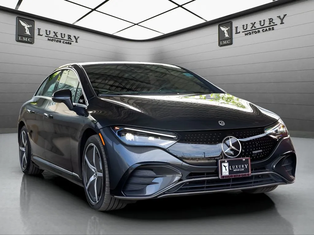 2023 Mercedes-Benz EQE EQE 350 4Matic's photo