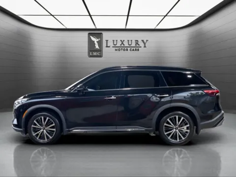 More photos of 2023 INFINITI QX60 AUTOGRAPH at Luxury Motor Cars, NJ