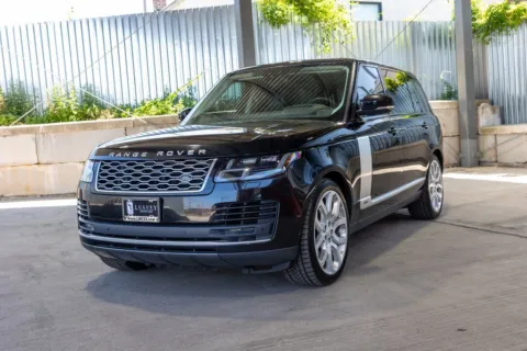 More photos of 2019 Land Rover Range Rover 5.0L V8 Supercharged at Luxury Motor Cars, NJ