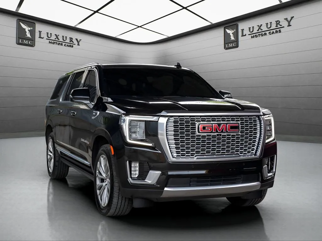 2021 GMC Yukon Denali AWD's photo