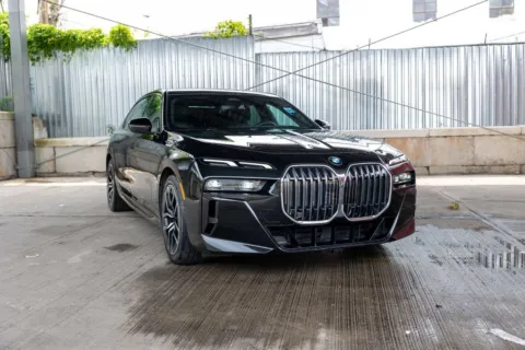 Black 2024 BMW 7 Series 740i xDrive for sale in Hillside, NJ