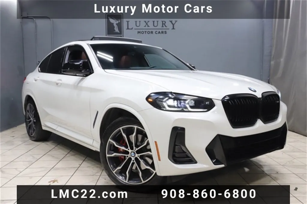Used 2022 BMW X4 M40i for sale in Hillside, NJ at Luxury Motor
