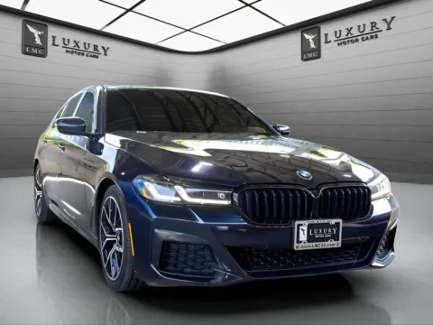 Black 2022 BMW 5 Series 530i xDrive for sale in Hillside, NJ