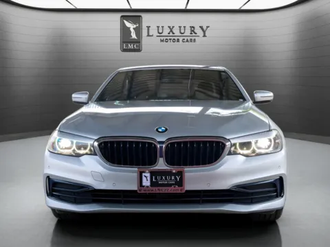 Photos of 2019 BMW 5 Series 530i xDrive for sale in Hillside, NJ at Luxury Motor Cars