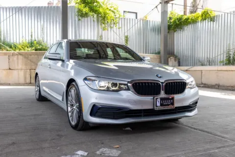 Silver 2019 BMW 5 Series 530i xDrive for sale in Hillside, NJ