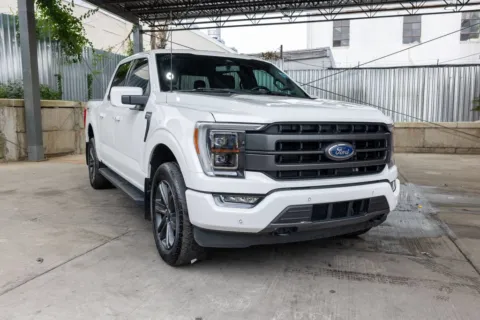 White 2023 Ford F-150 LARIAT for sale in Hillside, NJ