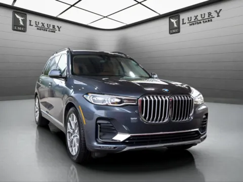 Gray 2022 BMW X7 xDrive40i for sale in Hillside, NJ
