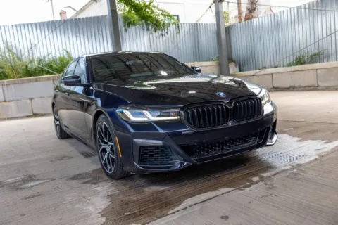 Black 2022 BMW 5 Series 540i xDrive for sale in Hillside, NJ