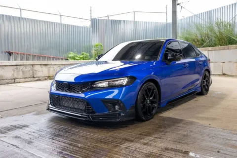 More photos of 2023 Honda Civic Si at Luxury Motor Cars, NJ