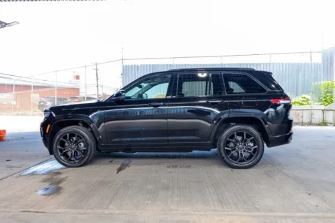 More photos of 2023 Jeep Grand Cherokee 4xe 30th Anniversary at Luxury Motor Cars, NJ
