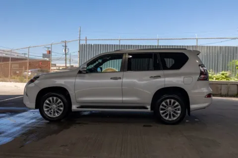 More photos of 2021 Lexus GX 460 Premium at Luxury Motor Cars, NJ