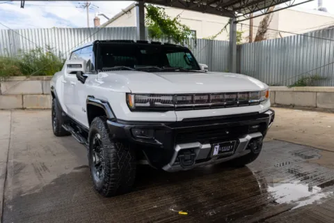 White 2023 GMC HUMMER EV Pickup 3X for sale in Hillside, NJ