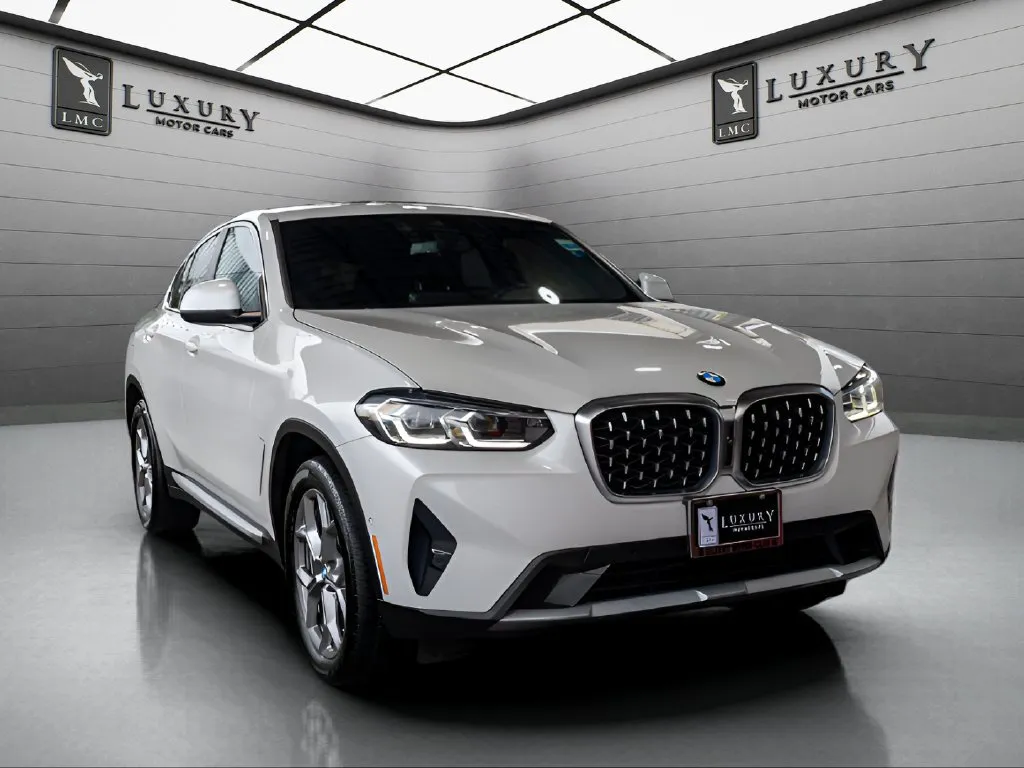 2024 BMW X4