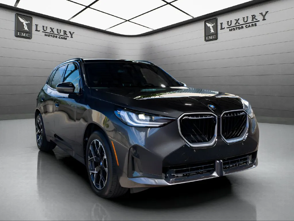 2025 BMW X3 30