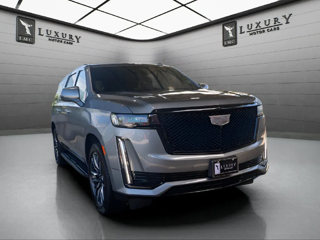 2022 Cadillac Escalade ESV