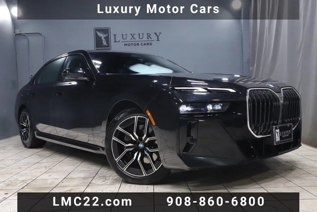 2024 BMW 7 Series 740i xDrive for sale in Hillside, NJ