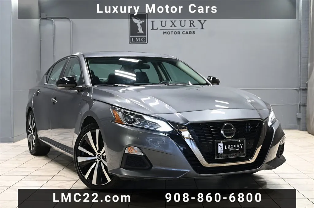 2021 Nissan Altima 2.5 SR for sale in Hillside, NJ