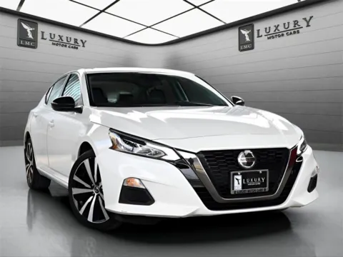 White 2021 Nissan Altima 2.5 SR for sale in Hillside, NJ