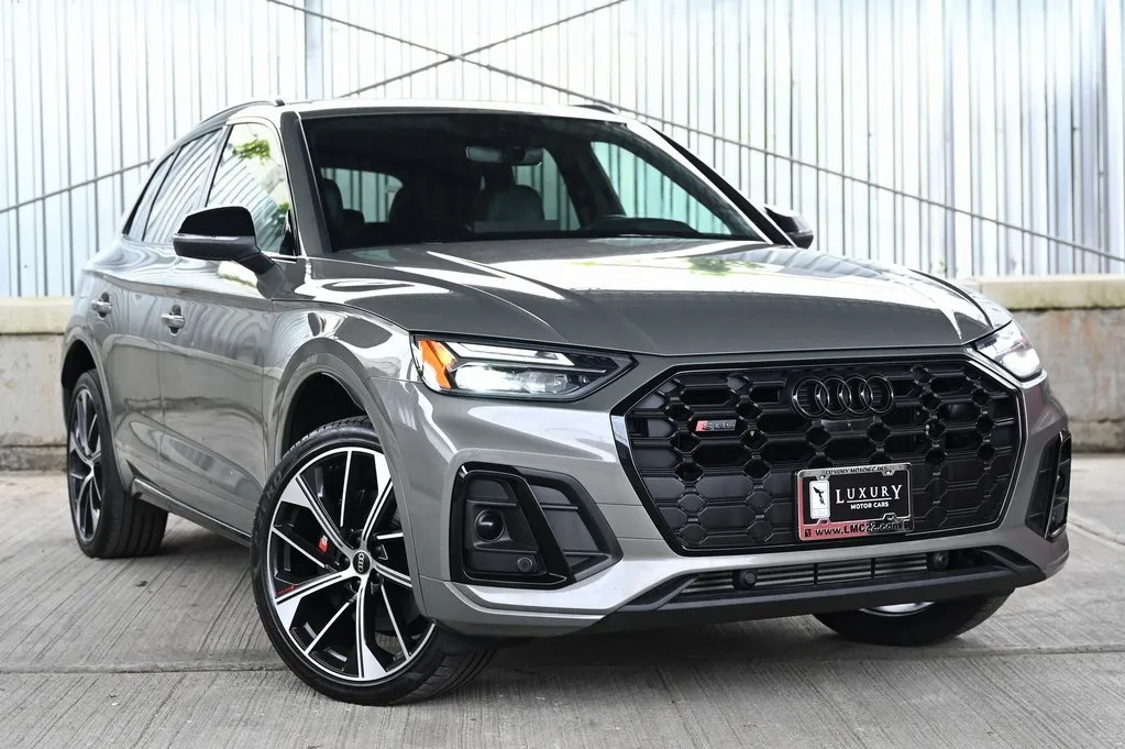 Gray 2024 Audi SQ5 Premium Plus for sale in Hillside, NJ