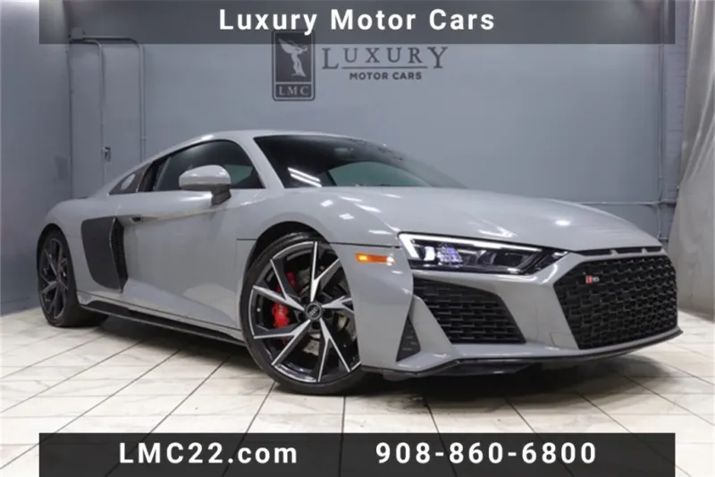 Used 2022 Audi R8 V10 performance for sale in Hillside, NJ at