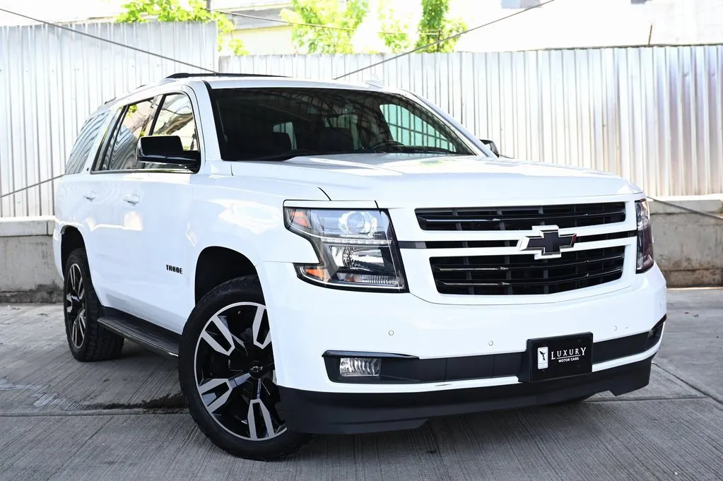 White 2019 Chevrolet Tahoe LT for sale in Hillside, NJ