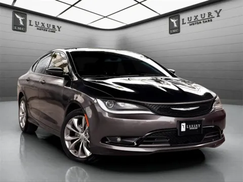 Gray 2016 Chrysler 200 S for sale in Hillside, NJ
