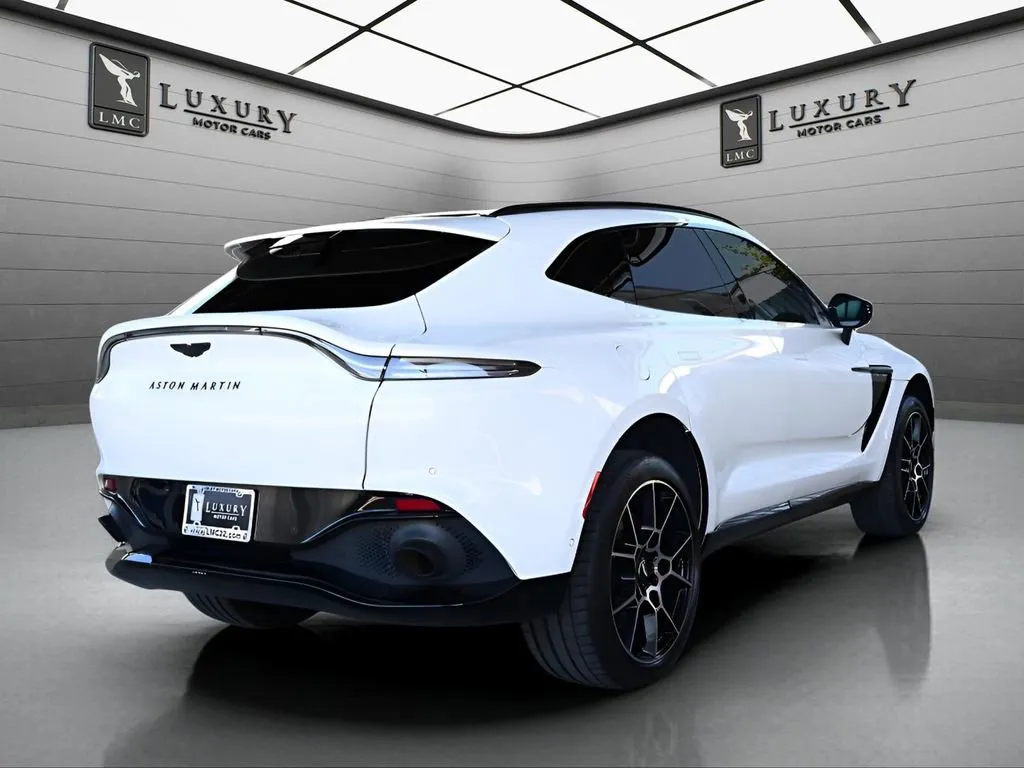 2021 Aston Martin DBX Base - Photo 7