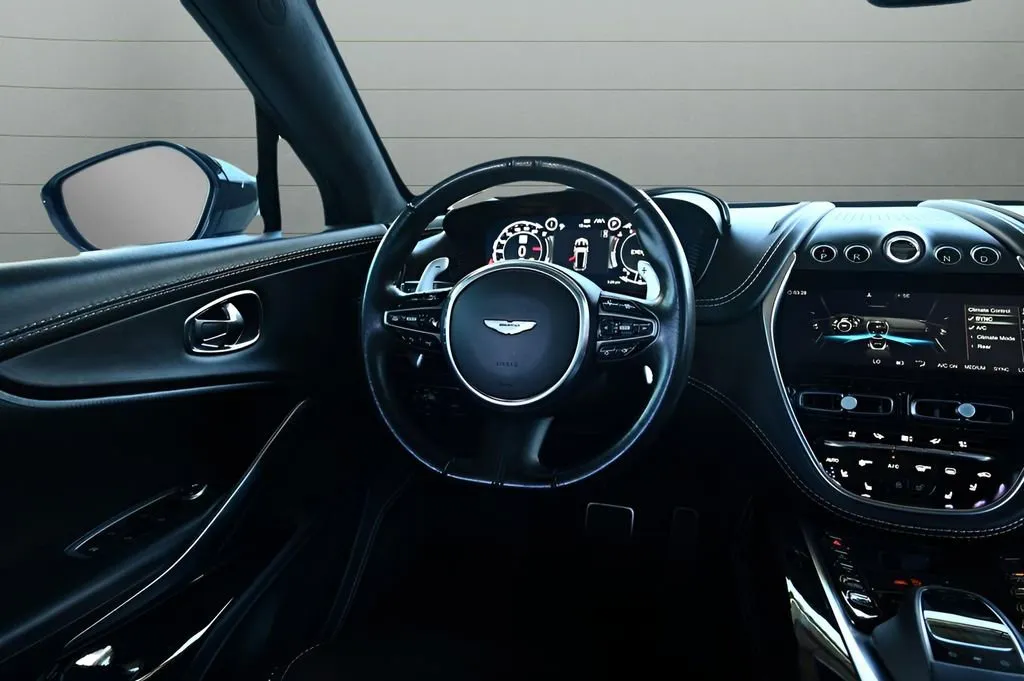 2021 Aston Martin DBX Base - Photo 37