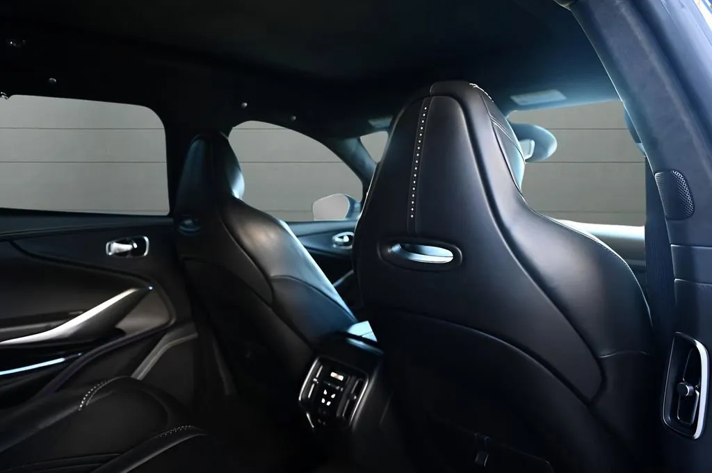 2021 Aston Martin DBX Base - Photo 29