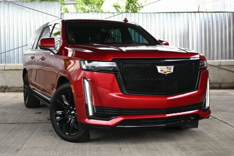 Used 2021 Cadillac Escalade ESV Sport for sale in Hillside, NJ at