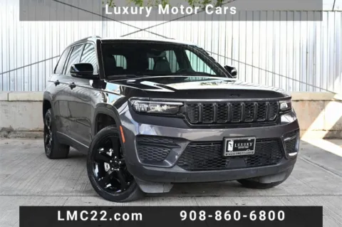 Gray 2023 Jeep Grand Cherokee Altitude for sale in Hillside, NJ