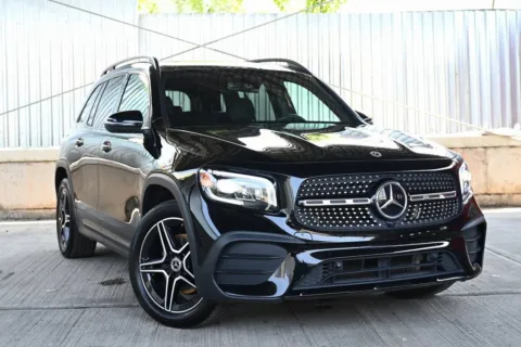 Black 2023 Mercedes-Benz GLB 250 for sale in Hillside, NJ