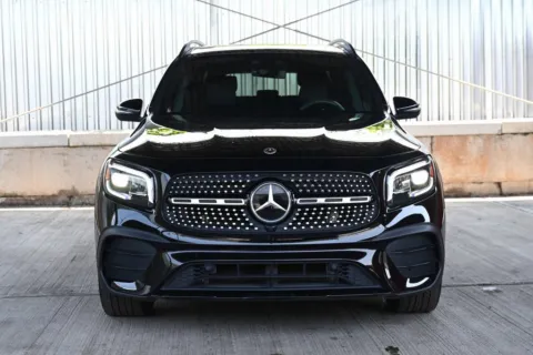 Photos of 2023 Mercedes-Benz GLB 250 for sale in Hillside, NJ at Luxury Motor Cars