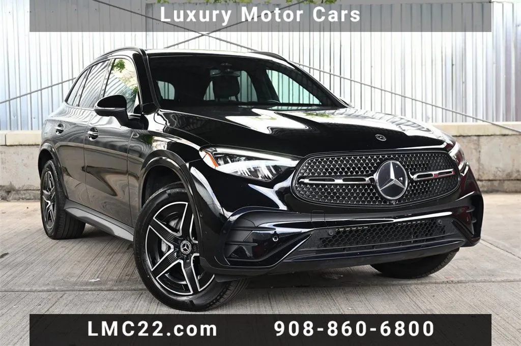 Black 2023 Mercedes-Benz GLC 300 for sale in Hillside, NJ