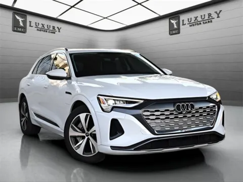 White 2024 Audi Q8 e-tron Premium for sale in Hillside, NJ